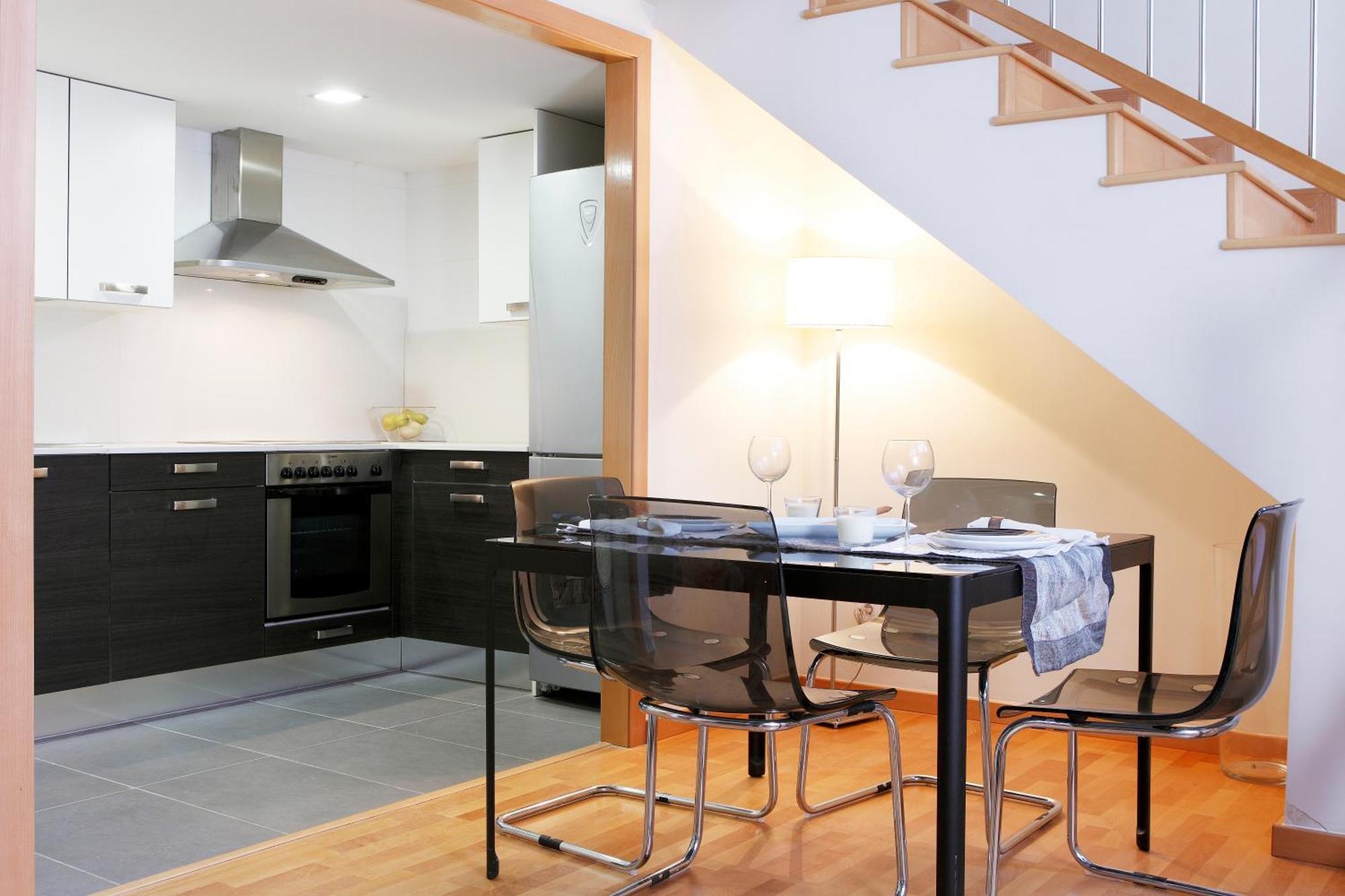 Fira Duplex